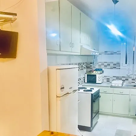 Lemon Tree Apartment